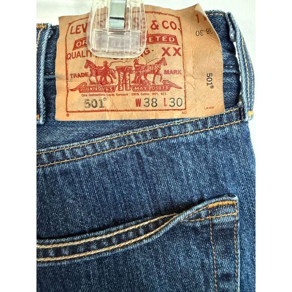 Levi's 501 Men's Red Tag Button Front Jeans size 38/30 100% Cotton Exc. Cond. - Picture 7 of 7